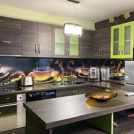Gala Apartment Veliko Tarnovo Eksteriør billede