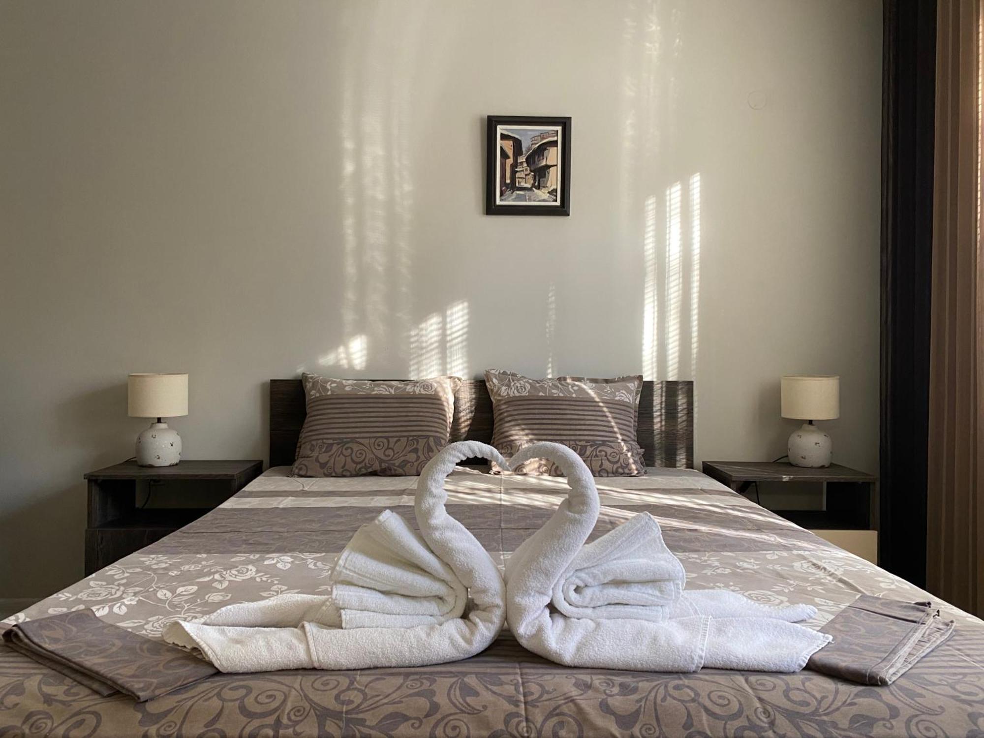 Gala Apartment Veliko Tarnovo Eksteriør billede
